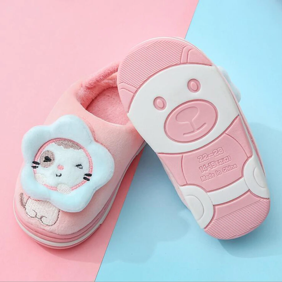 Baby cotton slippers winter 1-3 years girls home shoes infants non-slip warm soft bottom children cotton slippers cartoon cute