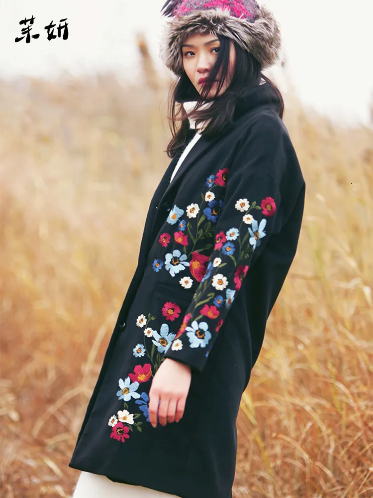 

Winter Autumn 2019 New Women Brief Casual Ultra Loose Black Woolen Jacket Ladies Elegant Luxury Embroidery Warm Long Wool Coat