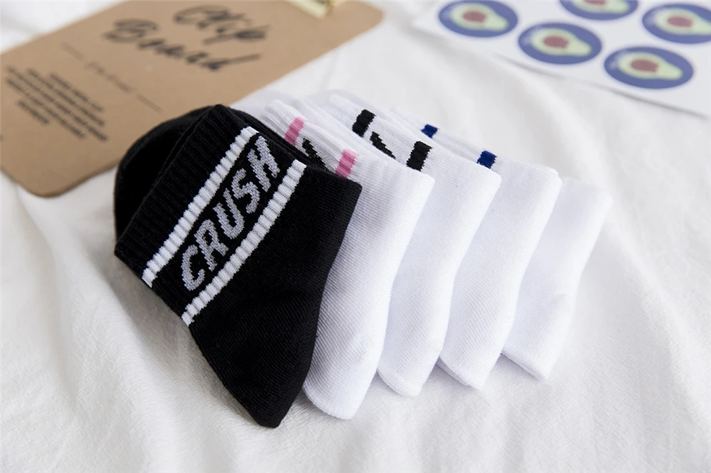 2 Paare/los CRUSH Buchstaben Zwei Streifen Lustige Cartoon Baumwollsocken für Straße Hip Hop Skateboard Sport – Detail 13