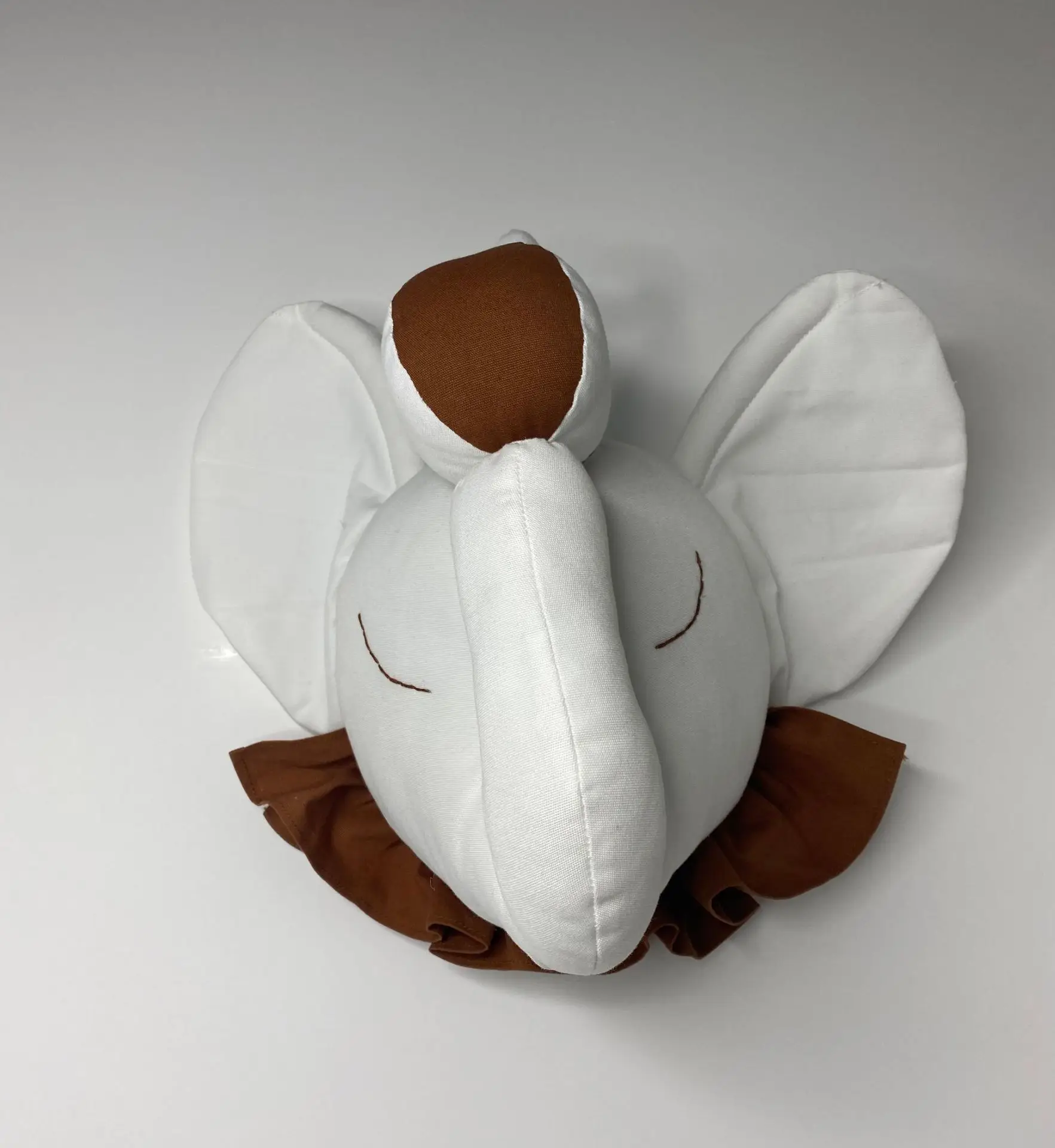 Stuffed Animal Head Wall Decoration Lifelike Animal Head for Kids Bedroom Baby Kids Room Kindergarten Bedroom Hanging Decor