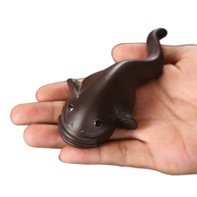 Чайный питомец фиолетовая глина yixing Статуэтка рыбы ручка держатель счастливый бутик чайная церемония Аксессуары Декор ремесла чай домашнее животное украшение в подарок