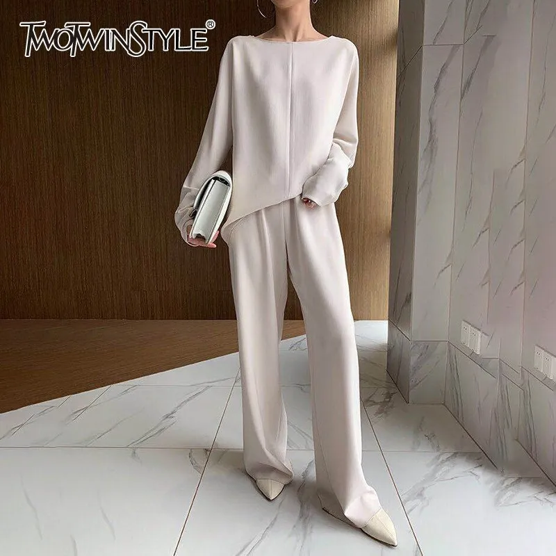 Женский Повседневный костюм TWOTWINSTYLE осенний из двух предметов с круглым вырезом