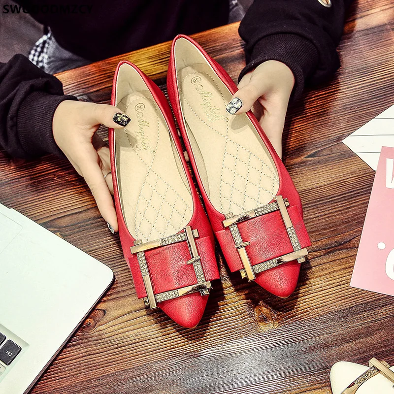 

Туфли женские кожаные на плоской подошве, повседневные дизайнерские лоферы, роскошная обувь, черные топ-сайдеры, белые, 2024