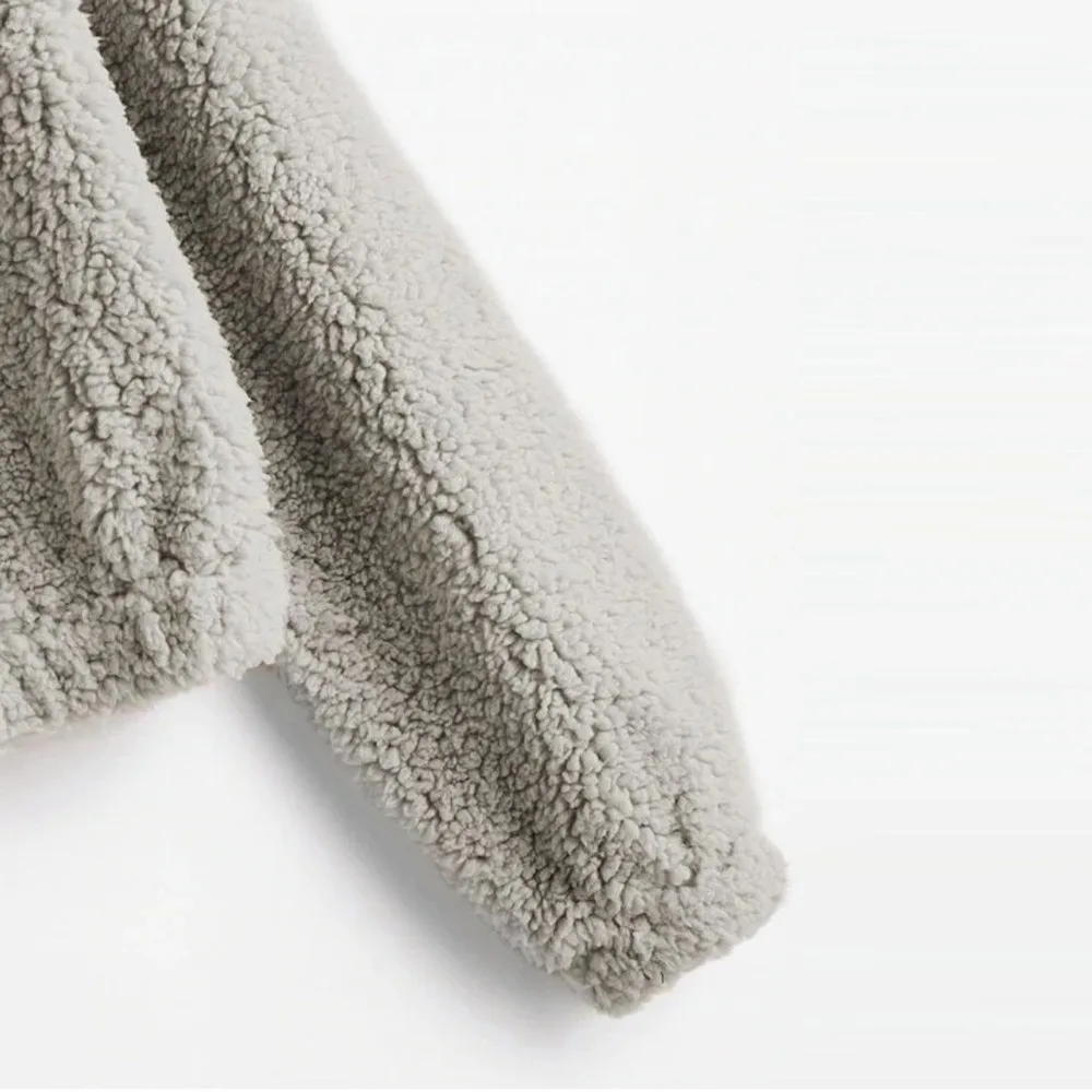 11 - HJA200926691_1216108991013568733