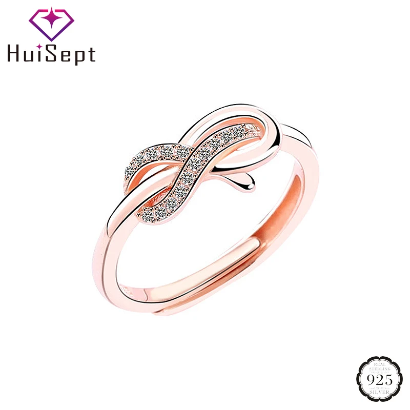 

Кольцо женское из серебра 925 пробы, с фианитами
