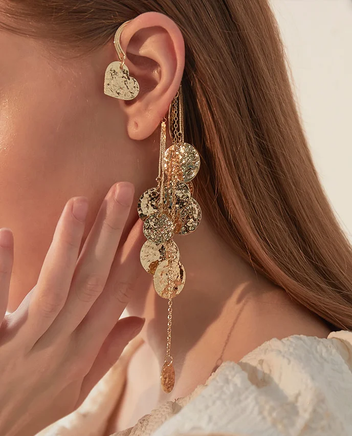 

Simple design only one side only halloween party Unusual Hanging earrings fashion jewelry for women