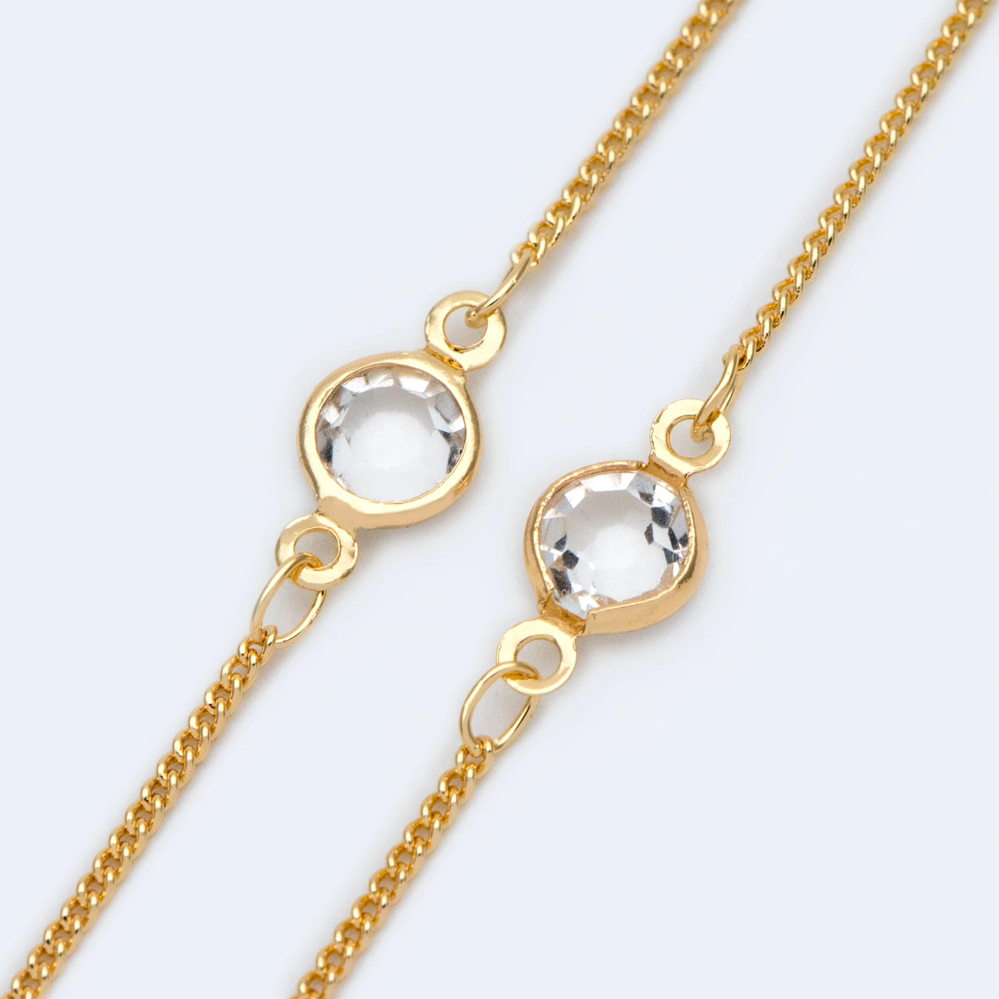 

Позолоченные латунные хрустальные бусины, 1,3 мм цепи с 7 мм плоскими прозрачными бусинами, устойчивые к потускнению (# LK-186)/ 1 метр = 3,3 фута