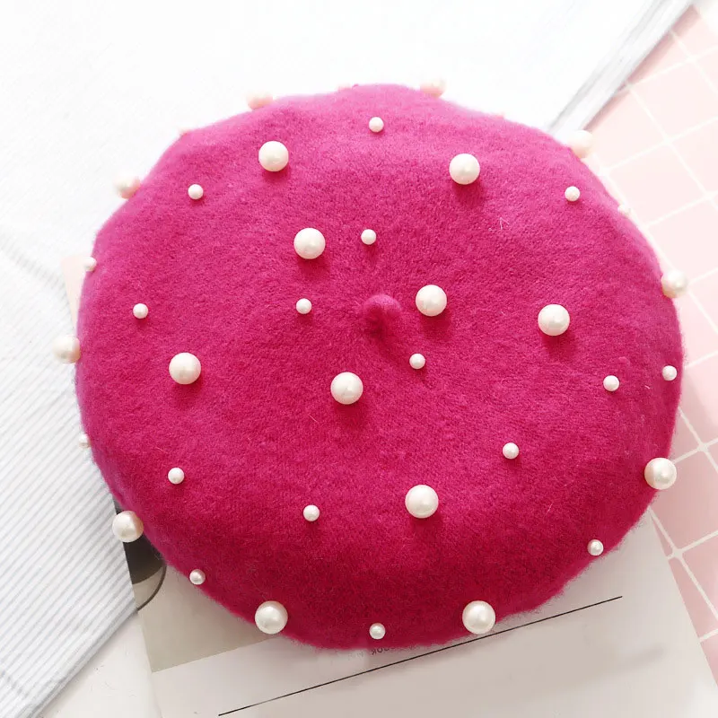 fuchsia red Женский шерстяной женский зимний береты Роскошные Жемчужные заклепки винтажные кашемировые теплые Элегантный берет шапки для девочек плоская кепка берет красный розовый черный - Цвет: fuchsia red