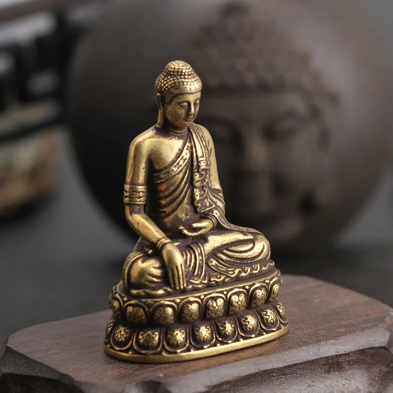 Retro Brass Buddha Sakyamuni Statue Mini Portable Pocket Sitting Buddha Sculpture Home Decor Office Desk Decorations Ornaments