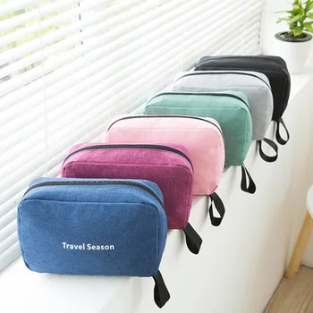 

Wall Mounted Waterproof Portable Sundries Case Hanging Cosmetic Bags High Capacity Multifunctional Makeup Organizer
