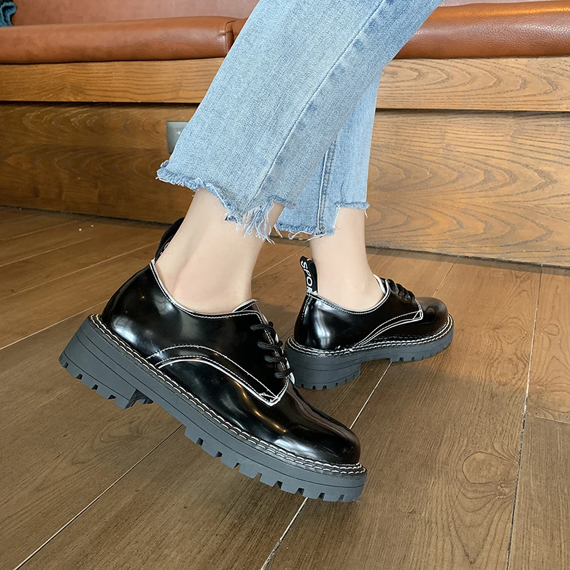 

Flat Black Shoes For Women Casual Female Sneakers Oxfords Women's Flats All-Match Autumn Round Toe Clogs Platform Modis British