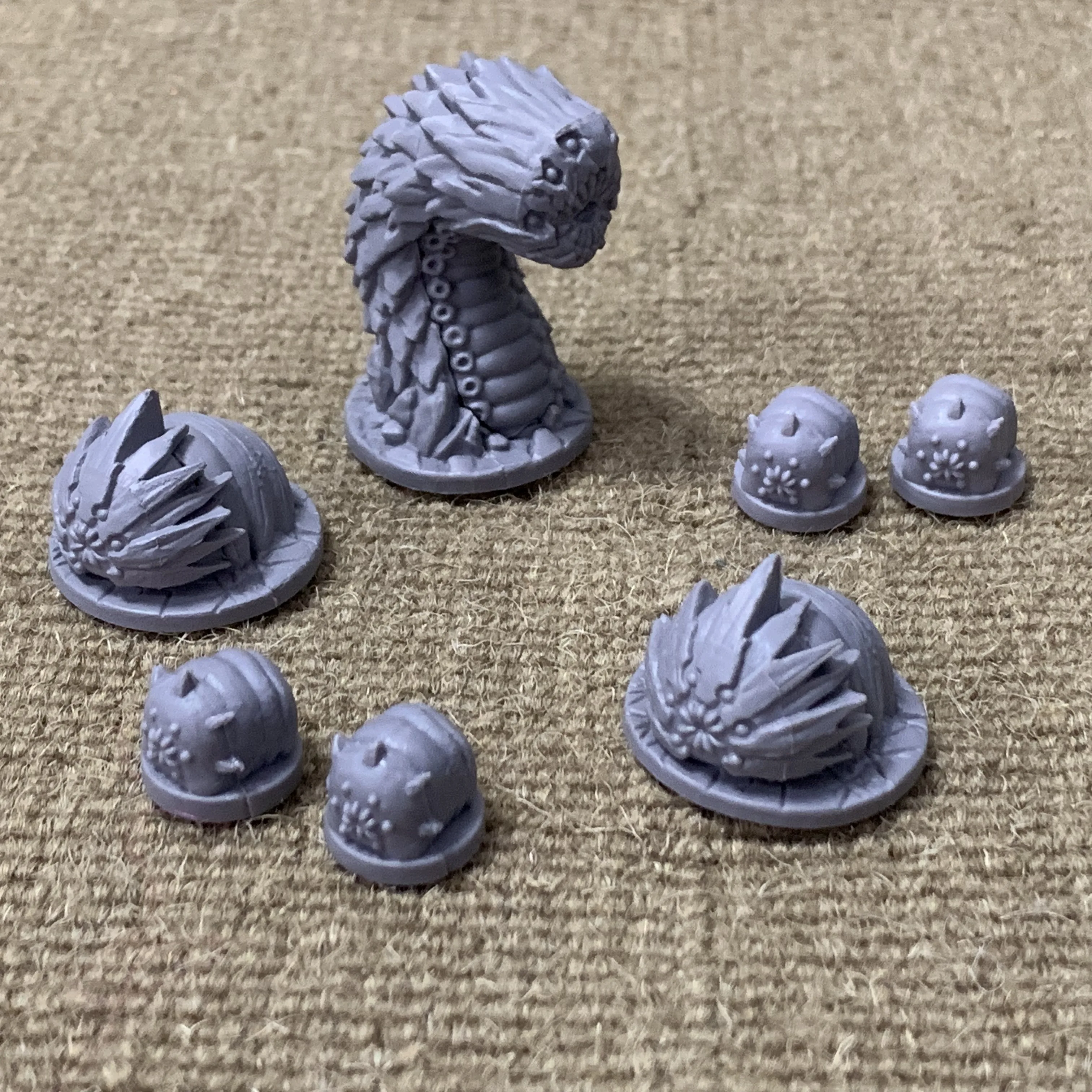 

New 7PCS/Set Dungeons & Dragon D & D Cthulhu Wars Board Game Miniatures Figures Dragons Role Playing Mini Figure Boy Toys