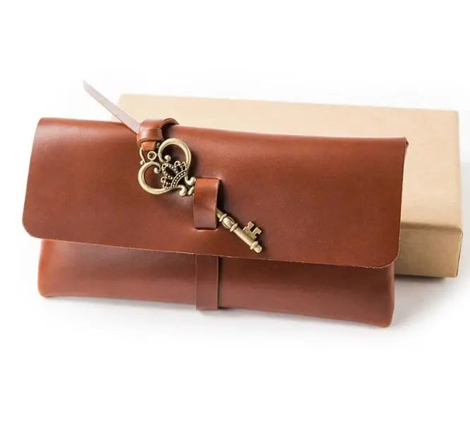 

Retro handmade corium pencil bag simple storage pouch multifunction passport card package travel storage purse clutch bag