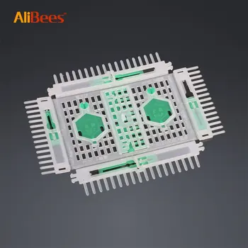 

Beekeeping Pin Type Plastic Buckle King Cover Chian Italy Queen Bee Cage Plastic Double king Cage Beekeeping Product Apiculture