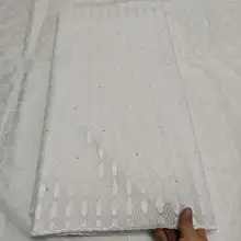 Лидер продаж в нигерийском стиле хлопок польский кружевной ткани с камнями высокое качество швейцарский польский кружевной Материал модная ткань из Дубая для Для мужчин 5 двор