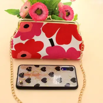 

Coin purse Women Lady Vintage Flower Small Wallet Hasp Purse Floral Canvas Kiss Lock Long Clutch Chain Strap Wallet Coin Purse