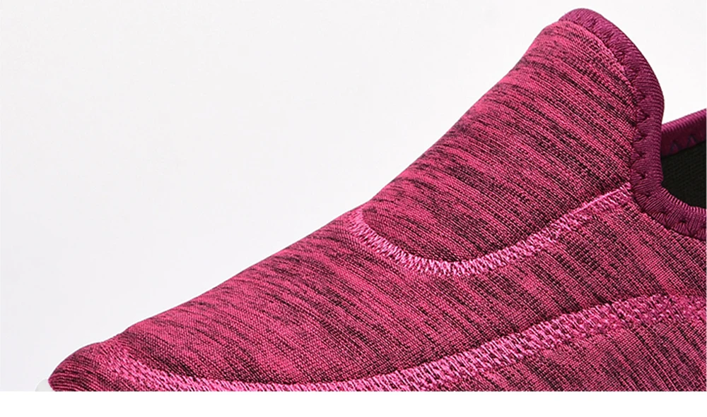 soft and breathable upper material