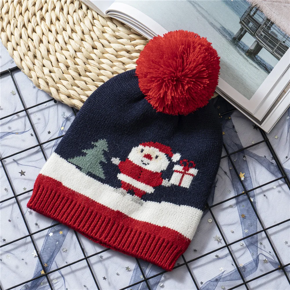 Christmas children's hats knitted warm thickened 2-5 year old stripes colorful Santa Claus pattern 2020 New Year decoration