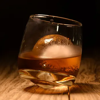 

Wine Glass Creative Whiskey Shot Glass Tumbler Modeling Tasting Cup Distilled Beverage Imported Wines Craft Beer Steins