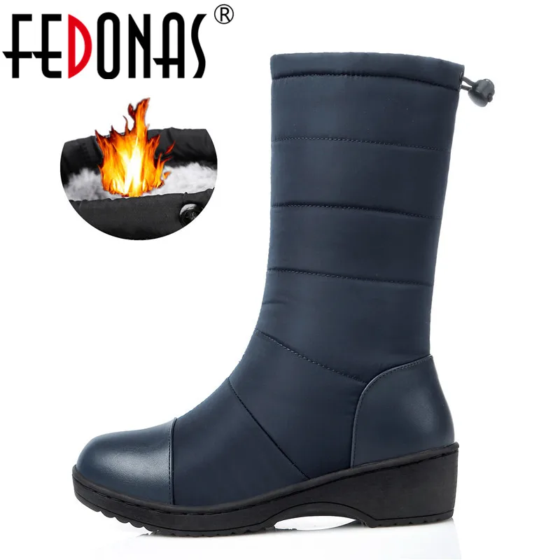 Günstige FEDONAS Herbst Winter Frauen Neue Warme Mid Kalb Stiefel Classic Slip Auf Schnee Stiefel Casual Schuhe Frau Plattform Große größe Lange Stiefel