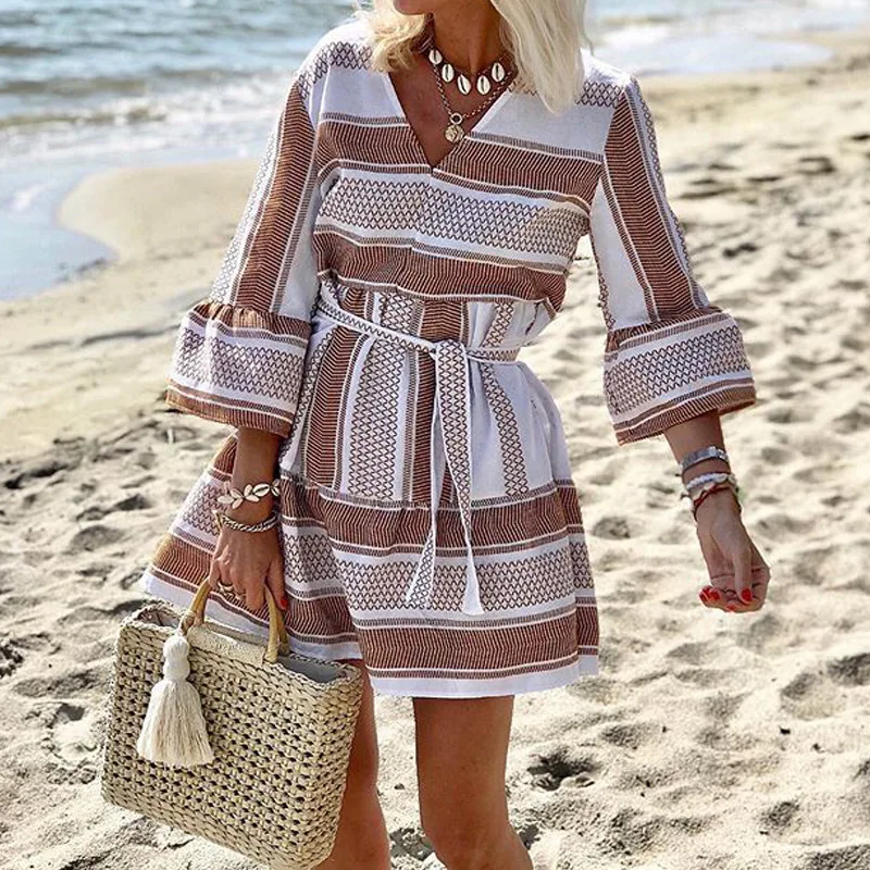 

Bikinis Female 2019 Beach Dresses Pareo Woman Outlet Tunic Large Size New Euro Print Lace For Women Summer Acetate Kaftan