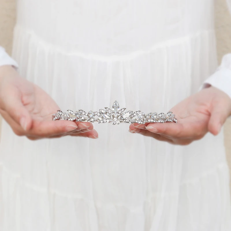 QYY Fashion Bridal Wedding Hair Jewelry Silver Color Crystal Crown and Tiara for Women Accessories Bride Headpiece Prom Gifts