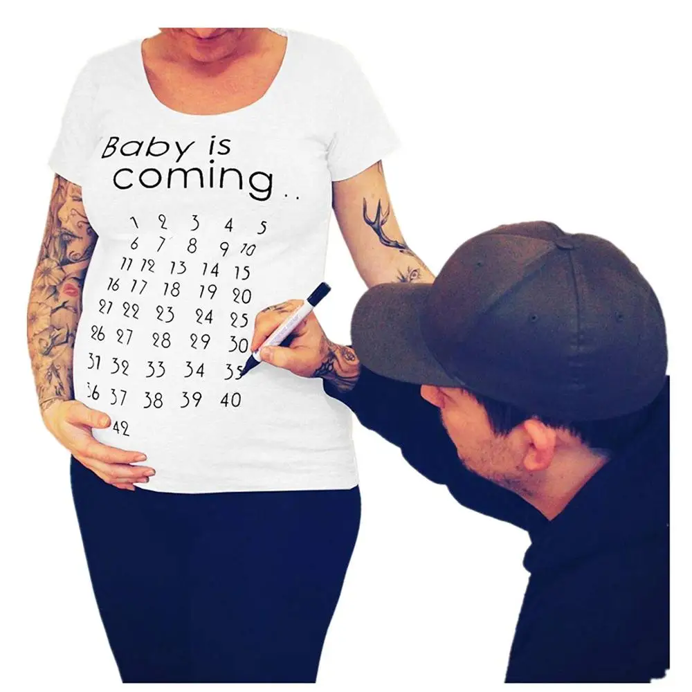 Футболка для беременных с надписью «Baby is Coming Maternity»; топы для мам; одежда для малышей; футболки с обратным отсчетом на роды; аксессуары для новорожденных; топы; футболки