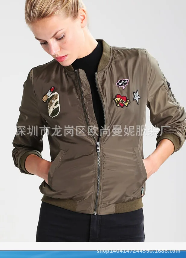 

Europe And America Embroidery Card Zipper Jacket