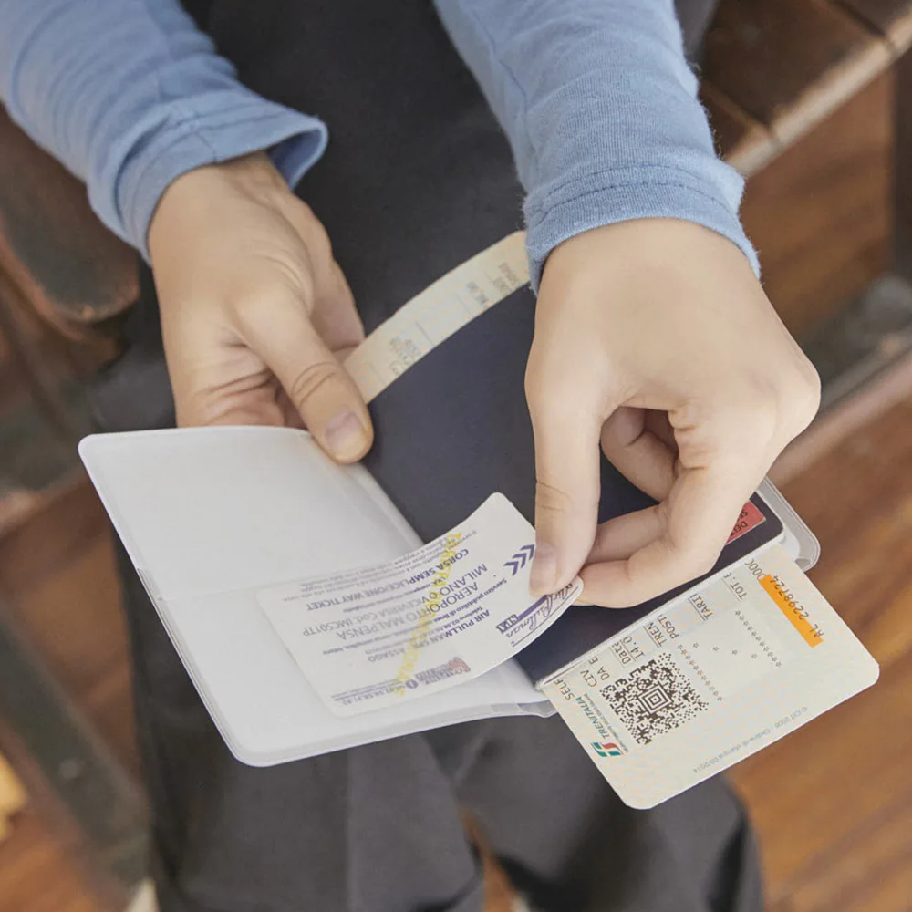 10767095837_916710819