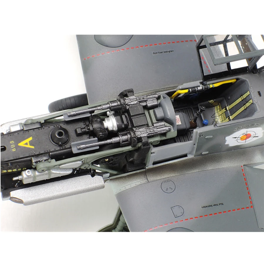 Модель самолета Tamiya 61117 строительные комплекты масштаба 1:48 Messerschmitt Bf109 игрушки