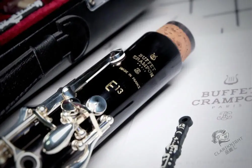 Music Fancier Club Bakelite Bb Clarinets E13 Student Clarinets Silver Plated Keys 17 Keys Included Case Mouthpiece