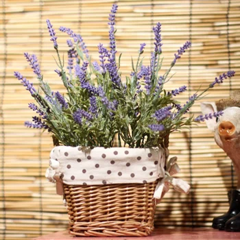 

Hand-Woven Storage Basket Wicker Basket Square Rattan Small Basket Straw Woven Debris Basket