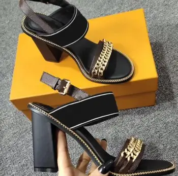 

The latest 2020 women's printed Letters leather shoes, gladiator style designer leather outsole perfect high heel sandals Delica