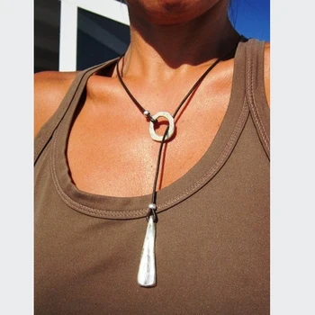

Circle Alloy Velvet Lariat Necklace Eternity Necklaces Women Boho Jewelry