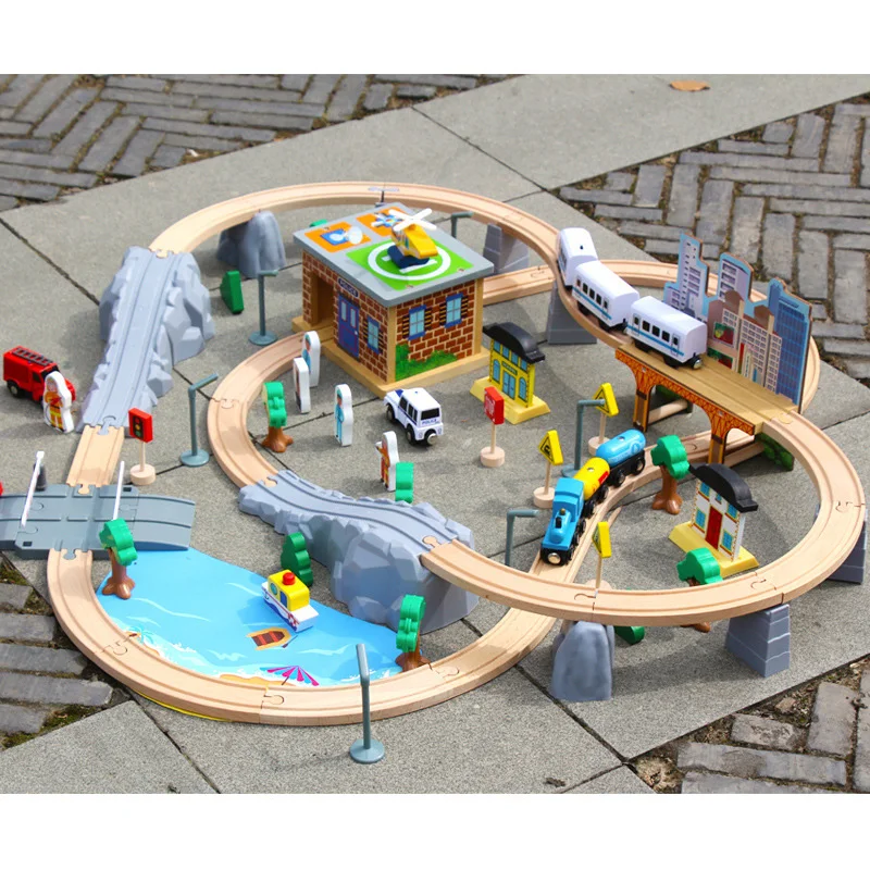 

Magnetic Wooden Diecast Brio Train Track Set And Station Bridge Accessories Railway Model Toy Vehicles Toys for Children