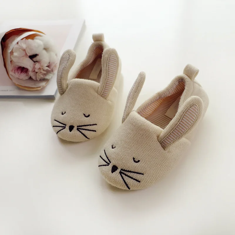 Suihyung/детские тапочки с животными; сезон осень-зима; домашние тапочки для мальчиков и девочек; нескользящая домашняя обувь; милая детская обувь на плоской подошве с мышкой