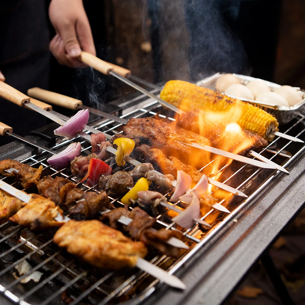 WAK Outdoor 8PCS BBQ Skewers Tools Polishing Wooden Handle Grill Roasting Sticks 43.5cm Camping Set Storage Bag Kiit