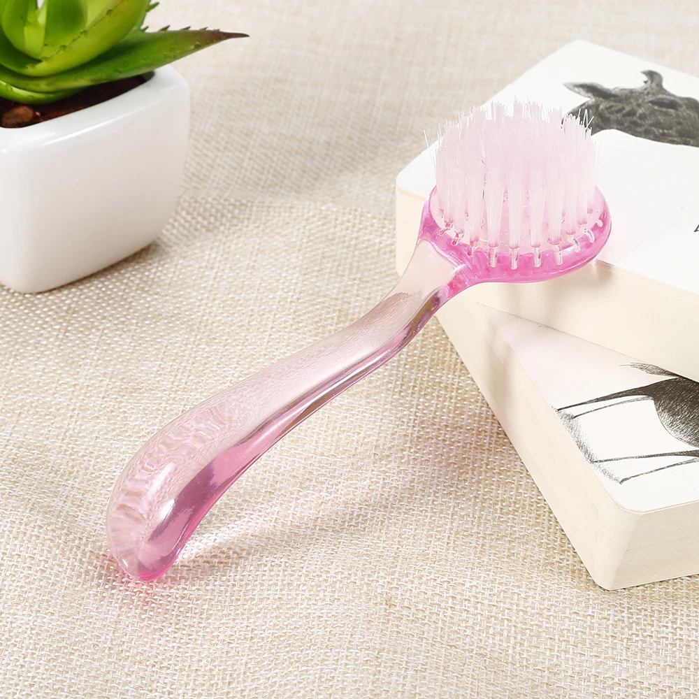 

1PCS Nail Art Cleaning Brush Professional Clean Tool Soft Manicure Tool Accessory Plastic Handle with Cap Clean Dust Brushes