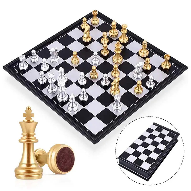 High Quality Chess Game Medieval Set with Chessboard and 32 Chess Gold Silver Ma 