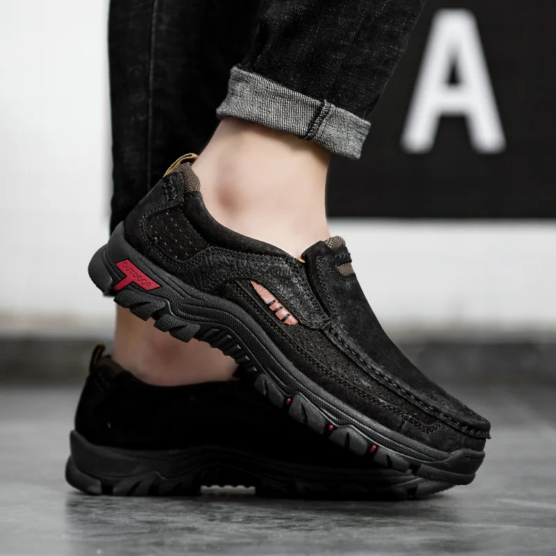 New Style Men Outdoor Large Size Dull Polish Cowhide Hiking Shoes Men Anti-slip Damping Wearable Low Top Hiking Shoes