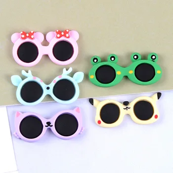 

Resin Kawaii Glasses Decoration Crafts Flatback Cabochon Scrapbook DIY Accessories