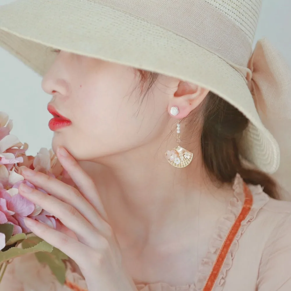 Kawaii Cherry Blossom Fan Earrings - Limited Edition