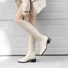 Новинка года; женские сапоги до колена из натуральной кожи на среднем каблуке; сапоги для верховой езды на молнии с заклепками; сезон осень-зима; женская обувь; размеры 34-40