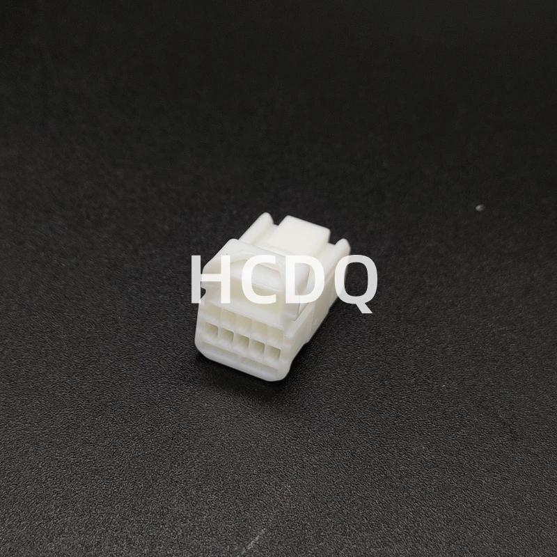 The original 90980-12368 10PIN Female automobile connector plug shell and connector are supplied from stock