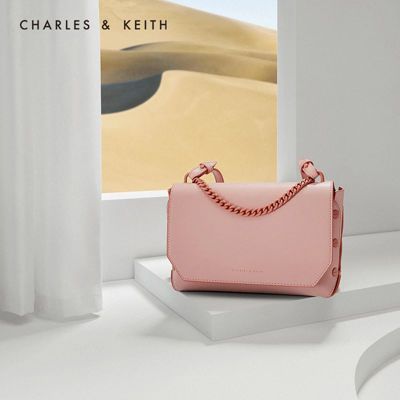 CHARLES＆KEITHНовинка на Лето2020CK2 20150933 4Женская Cумка плечо Декоративная Металлическая