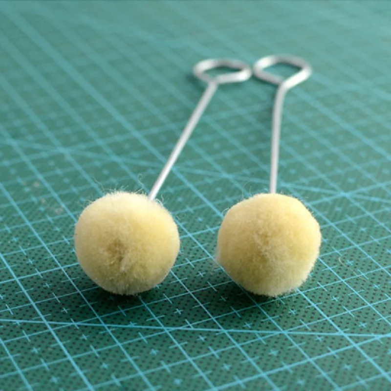 20Pcs-DIY-Leather-Dyeing-Wool-Ball-Brush-12-5CM-Metal-Handle-Daubers-Painting-Assisted-Leather-Craft(5)