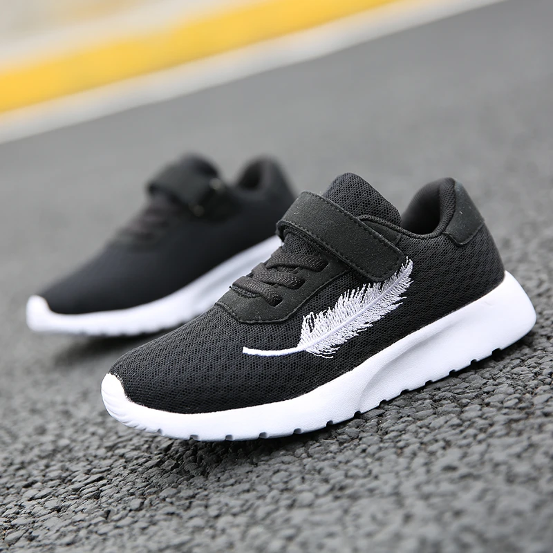 black sports shoes for kids