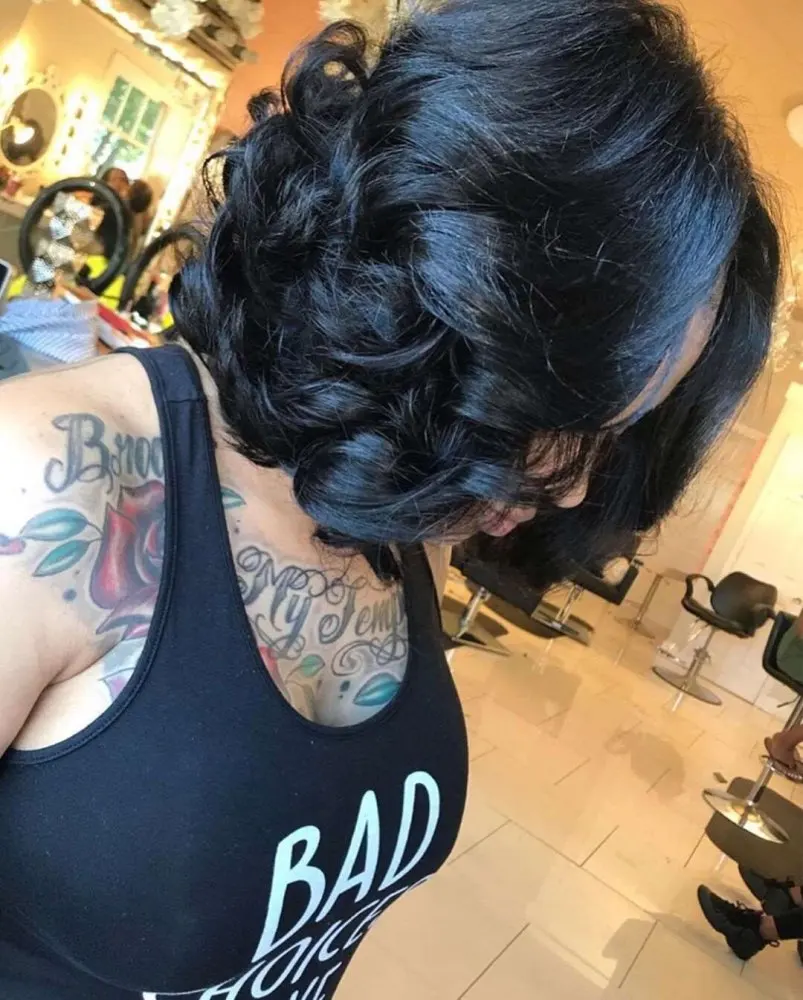 Peruvian Loose Wave Curly Human Hair Frontal Wig photo review