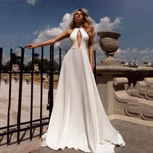 

Sexy Open Chest Wedding Dresses 2022 Halter Sleeveless Sweep Train Backless Bridal Gowns Robe De Mariée High Quality For Women