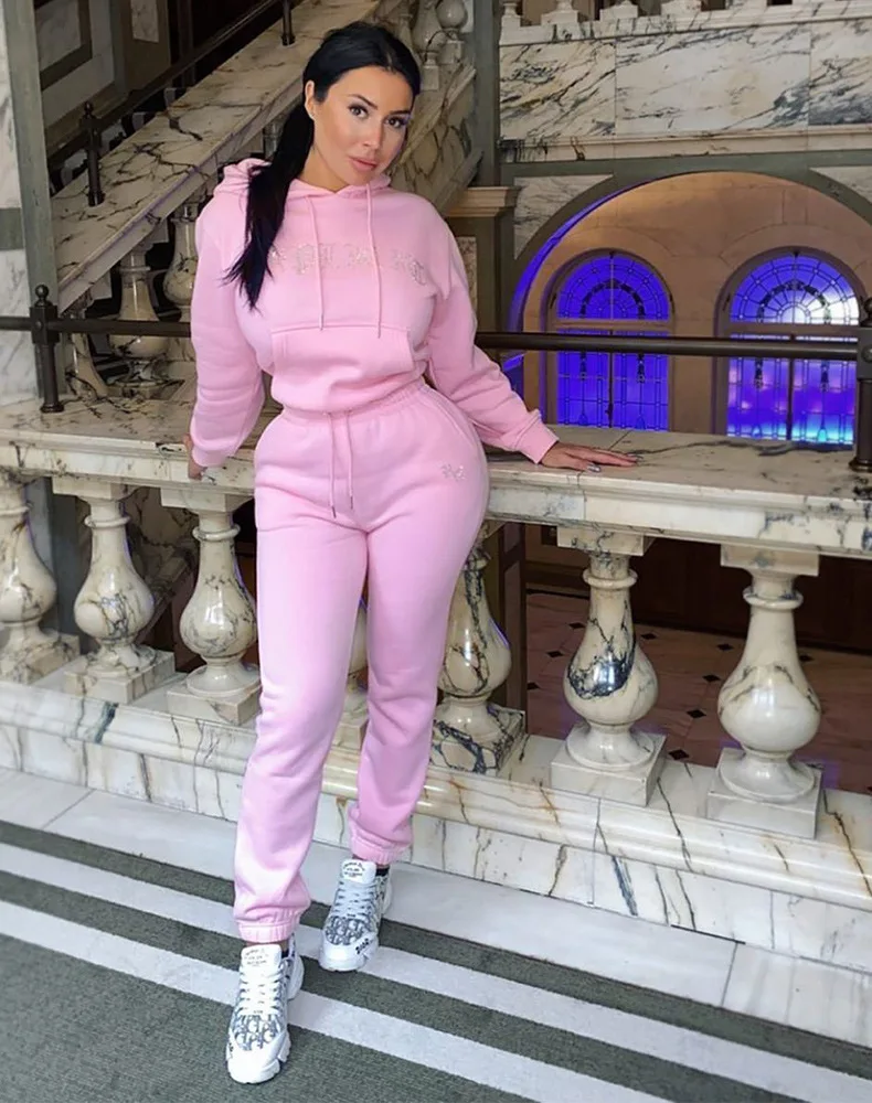 Autumn pink jogging suits for women 